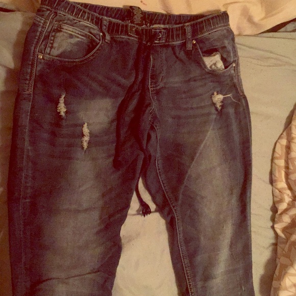 Almost Famous Denim - Almost famous  woman’s caprice